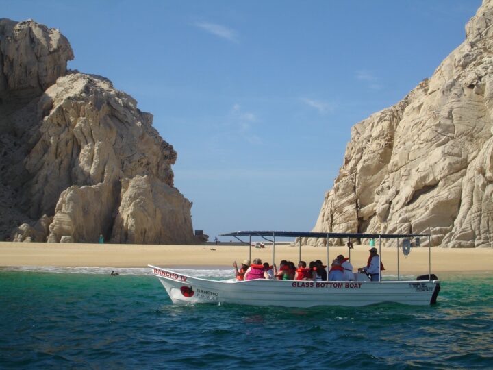 GLASS BOTTOM BOAT TOUR RANCHO TOURS - Image 2