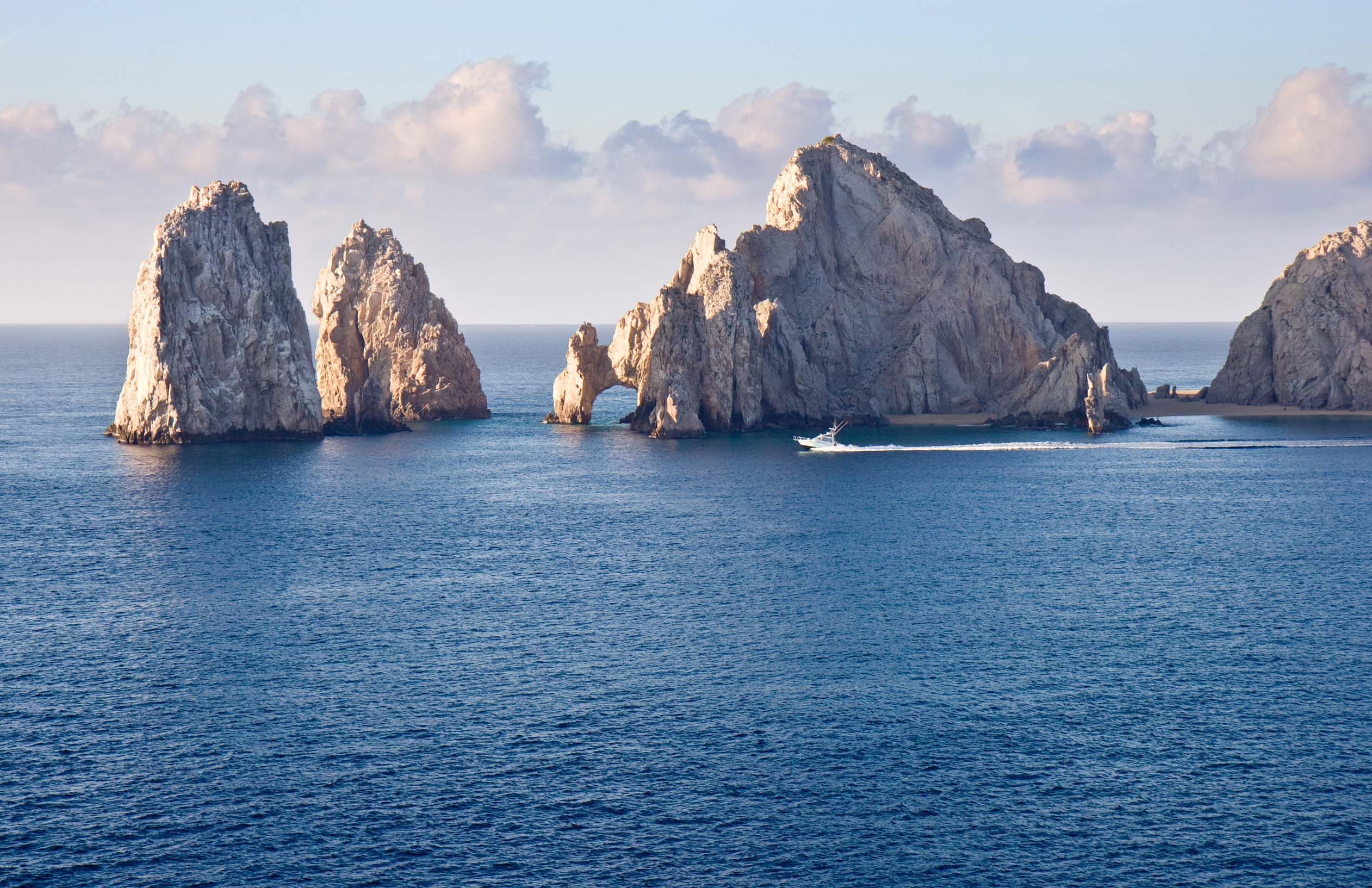The Top 5 Adventures to Try in Los Cabos This Winter
