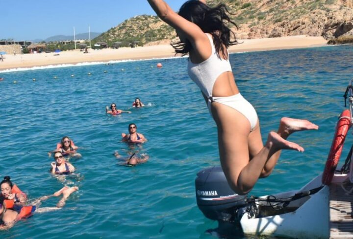 SNORKELING PARTY CRUISE LA TORTUGA