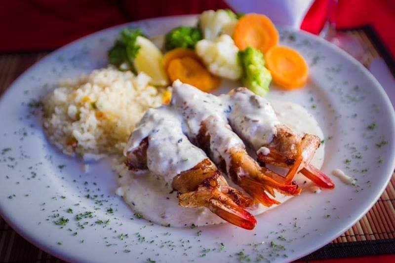 Fine Dinnig in Los Cabos with 2×1 on Main Course