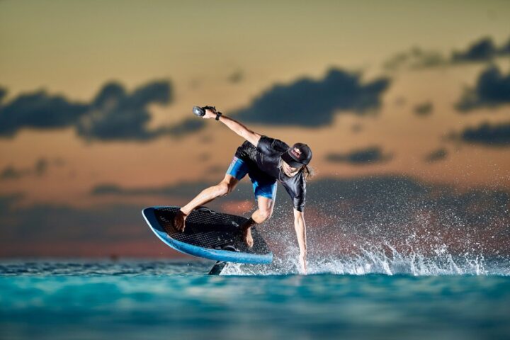 ELECTRIC SURFING eFOIL at MEDANO CABOLECTRIC