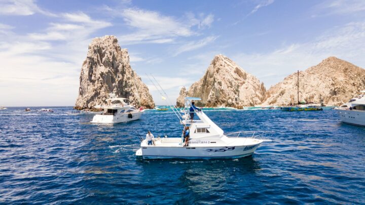 35 FOOT BOAT Cabo Sport Fishing Fleet - Image 2