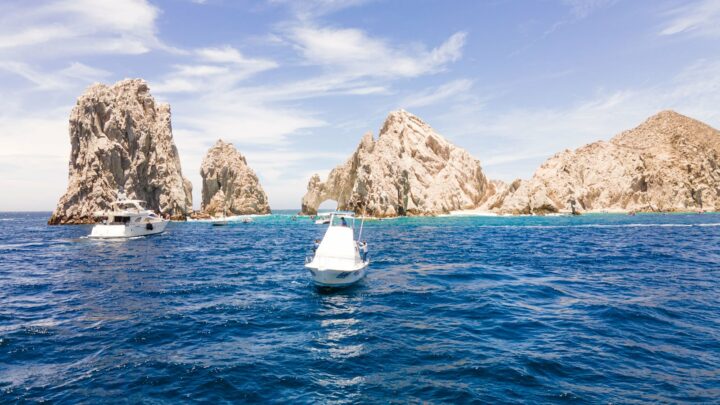 35 FOOT BOAT Cabo Sport Fishing Fleet - Image 3