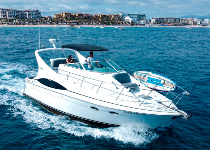 CARVER 38′ DEJAVU YACHT CHARTERS